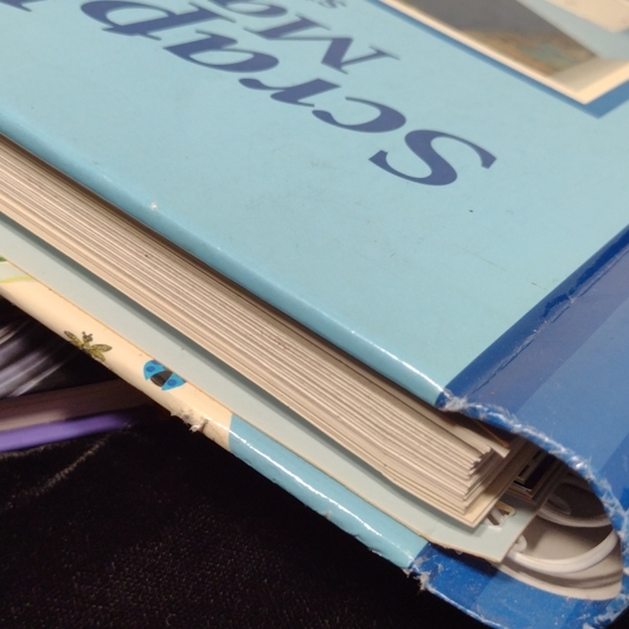 Scrapbooking Materials: stencils, stickers - Picture 5 of 5